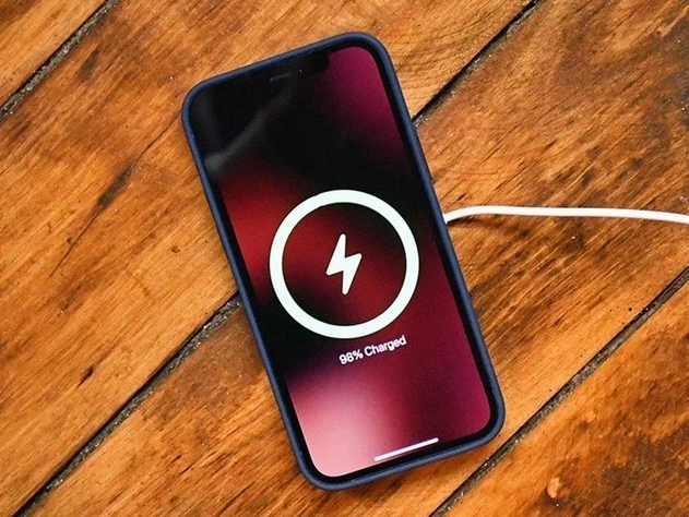 固镇苹果手机维修分享iPhone 12可以随便充电吗 